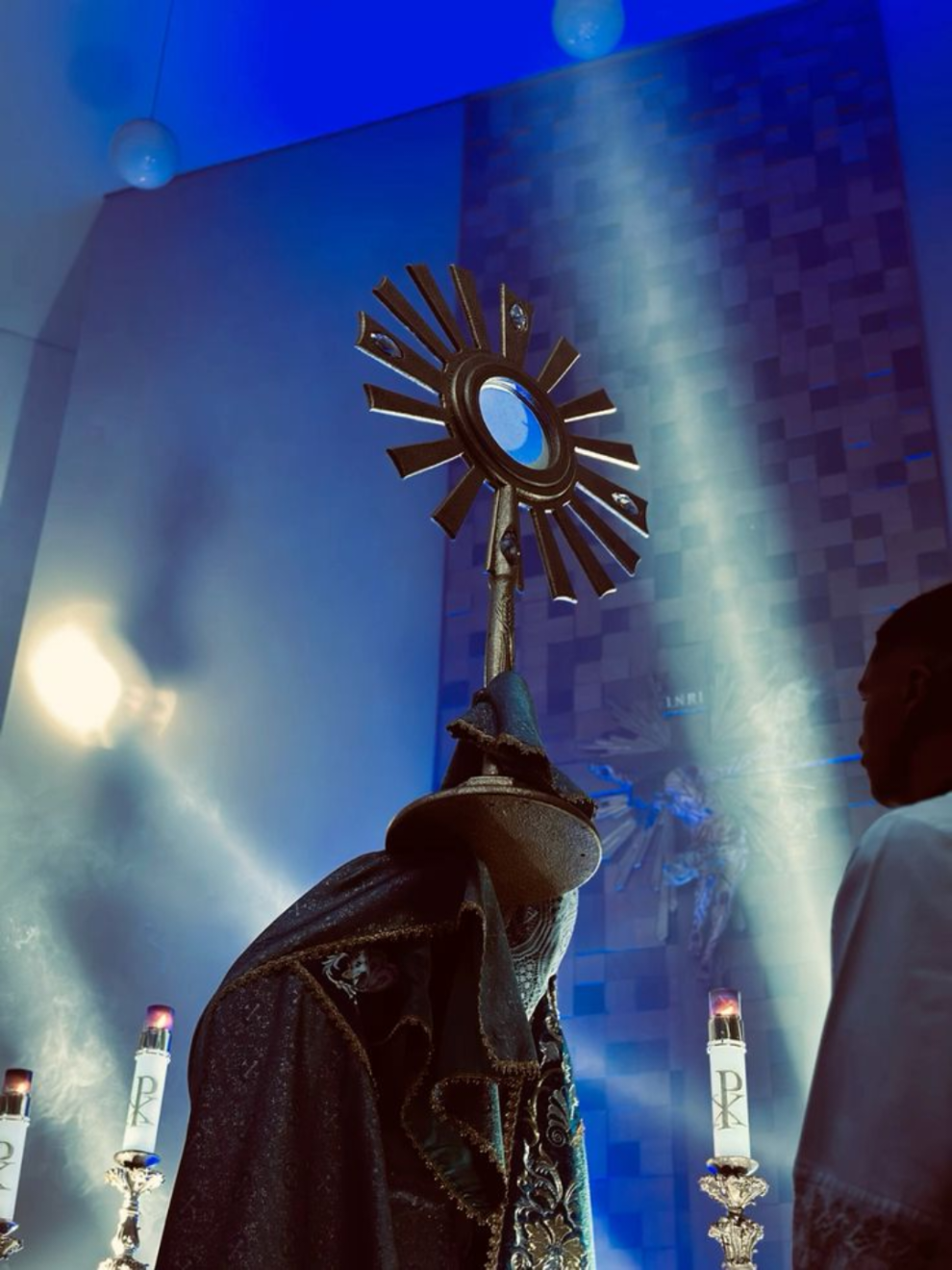 @jovem cat&oacute;lico