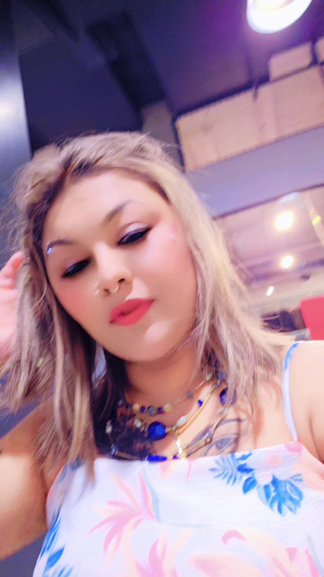 @ISLAND 🇫🇯 GIRL MIZA