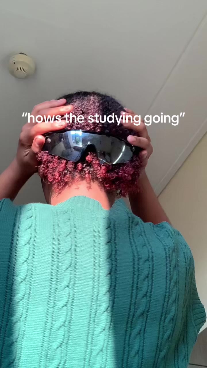 @ż&auml;&yuml;ḋ&euml;ṅ.ċḧ&euml;ḷṡ&euml;&auml;