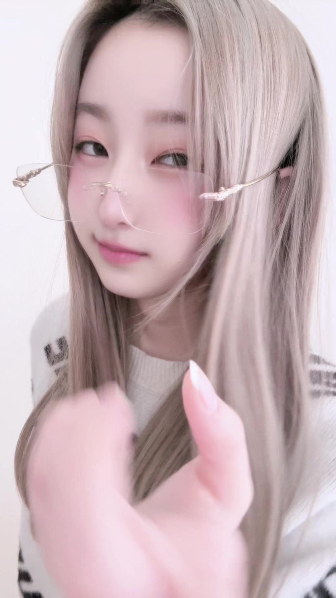 @🤍𝐍𝐄𝐍𝐄 💚