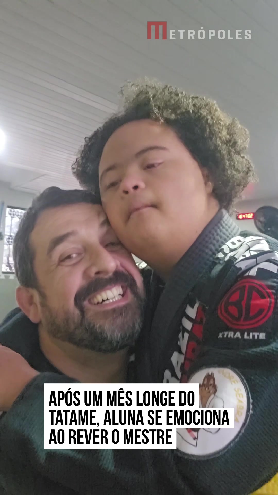 @Metr&oacute;poles Oficial