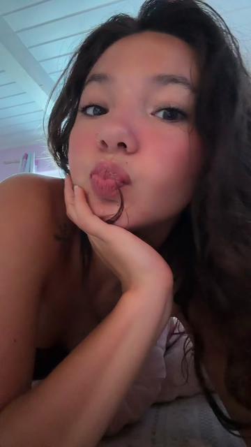 @Joyce <3