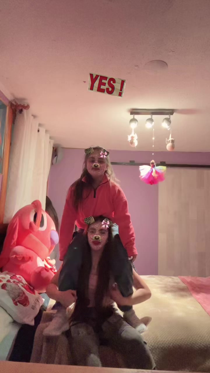 @Antonella 👑❤️👻