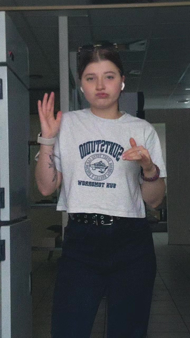 @𝒜𝓁𝒷𝒾𝓃𝒶🫀