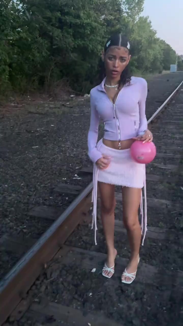 @1lyjune_