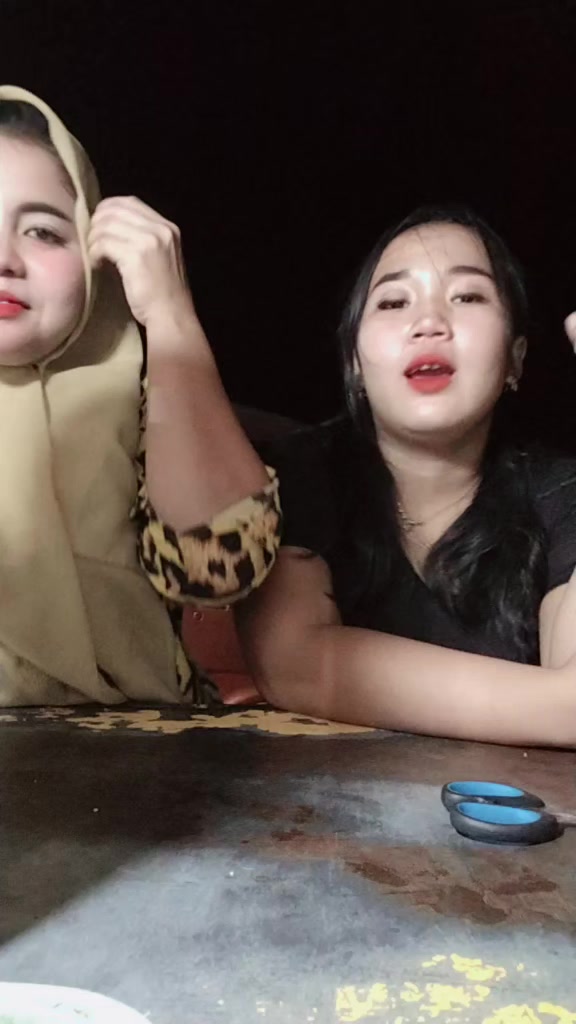 @Vikha230