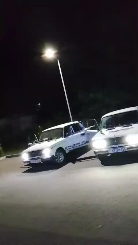 @HOVO