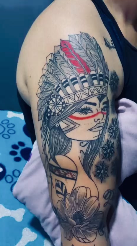 @Yenny Paola 🔥🖋️