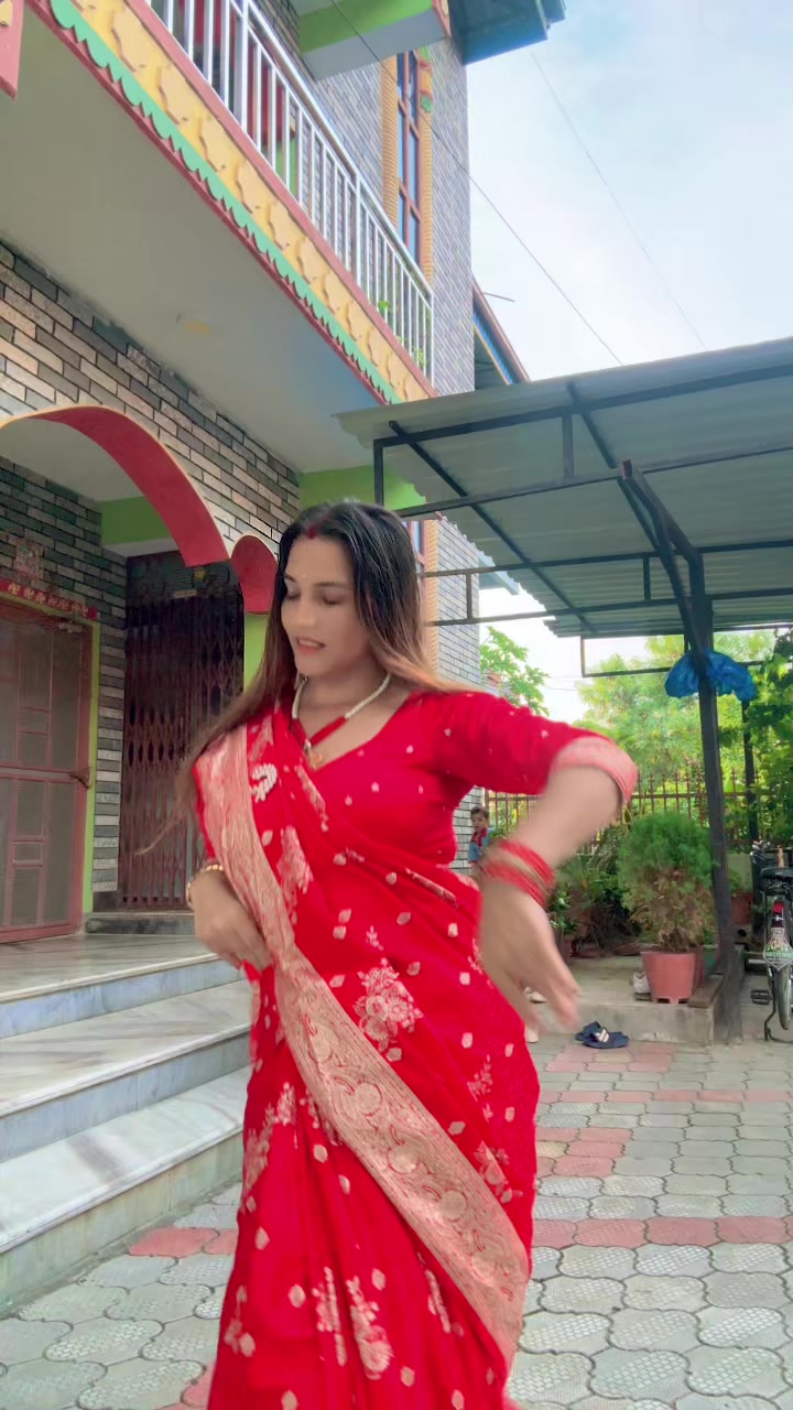 @🧿Saru❤️Deepak😘