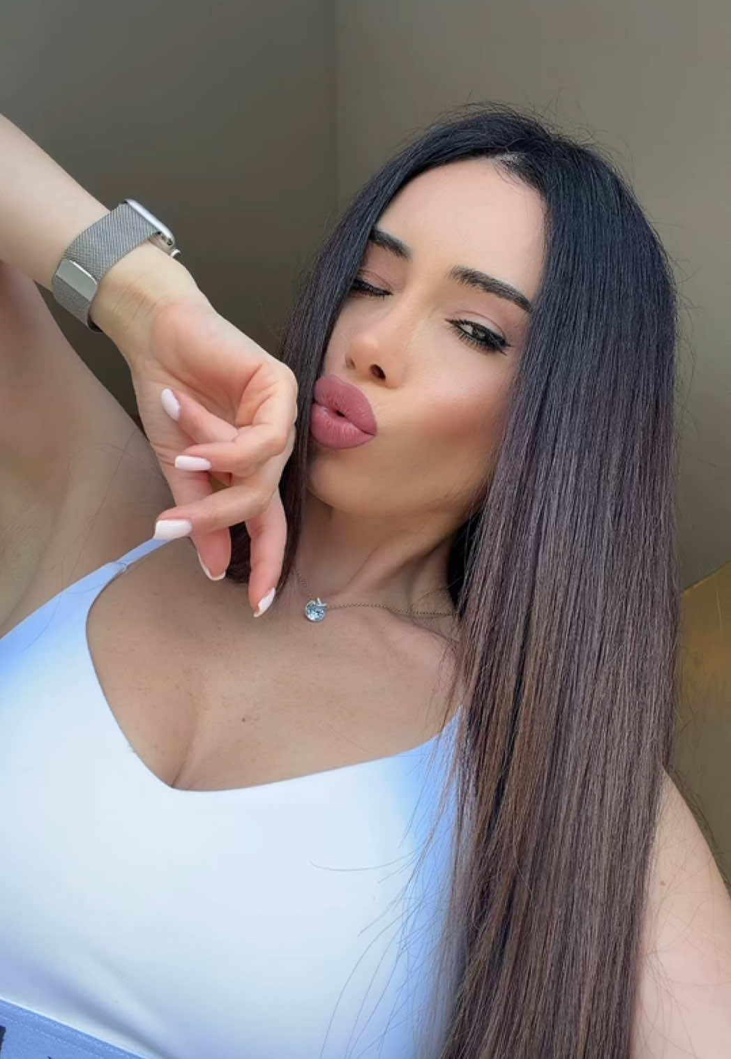@Shakhana_25