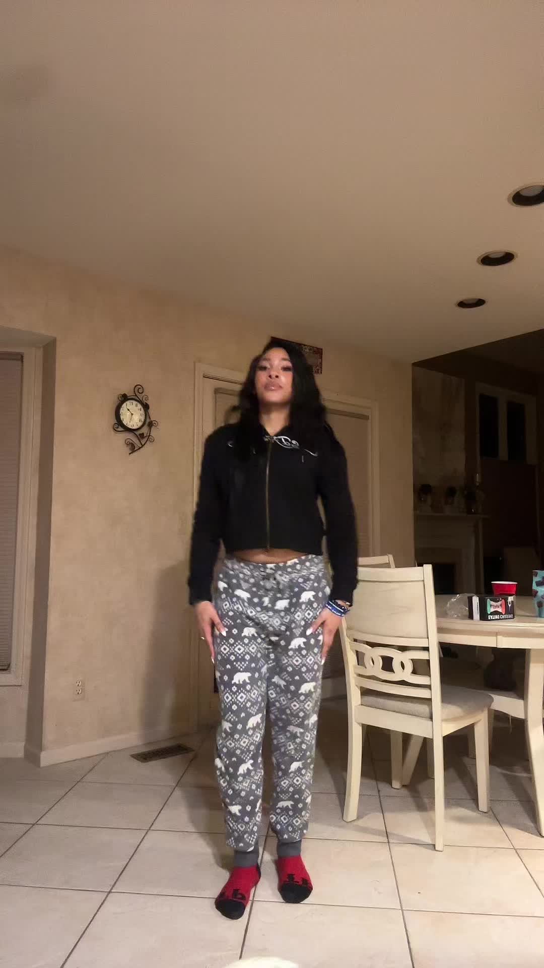 @_kymoraa