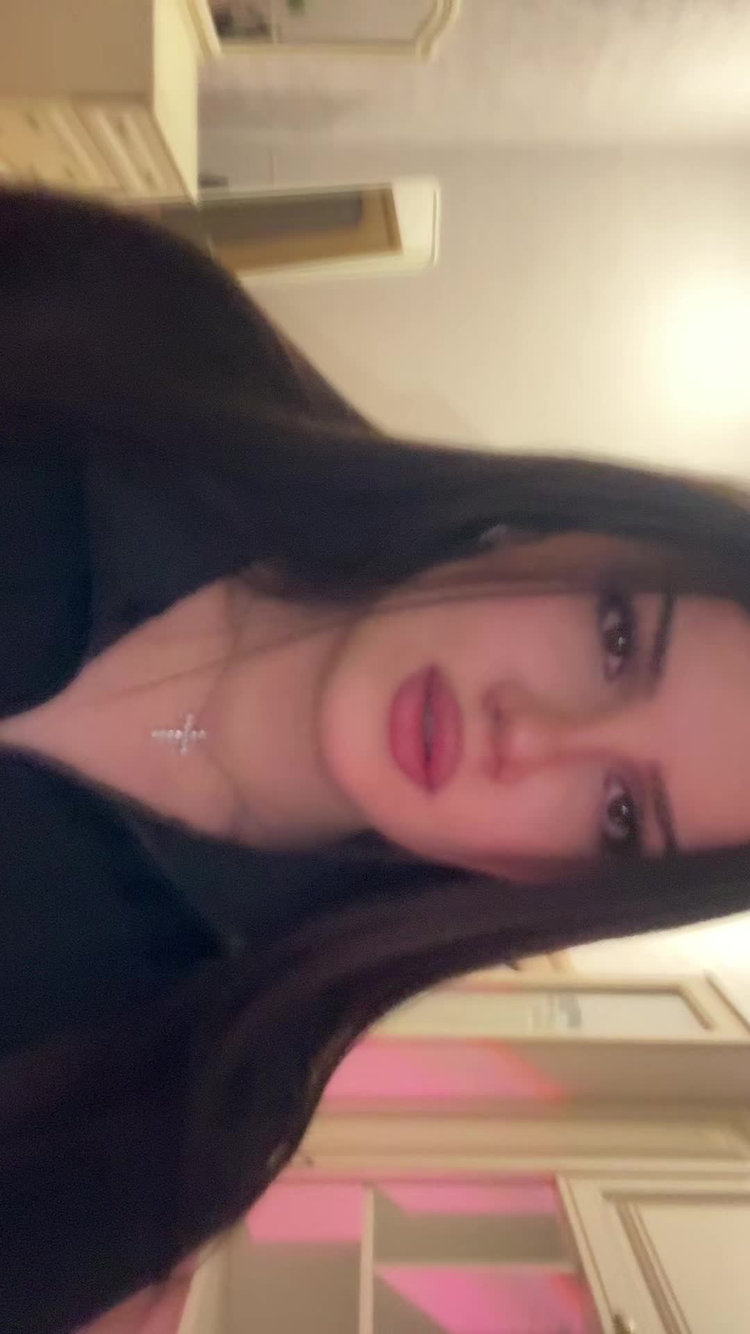 @𝔃