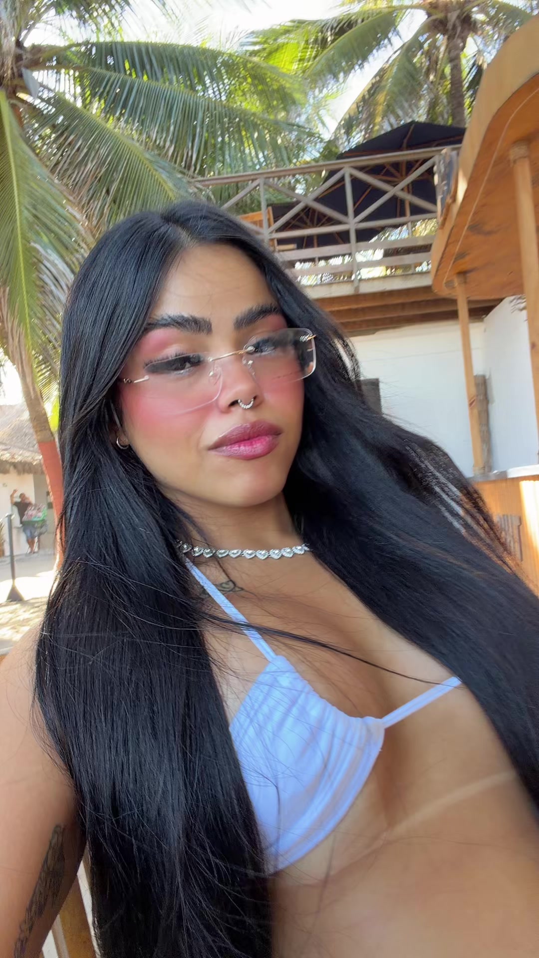 @indiaazinha083