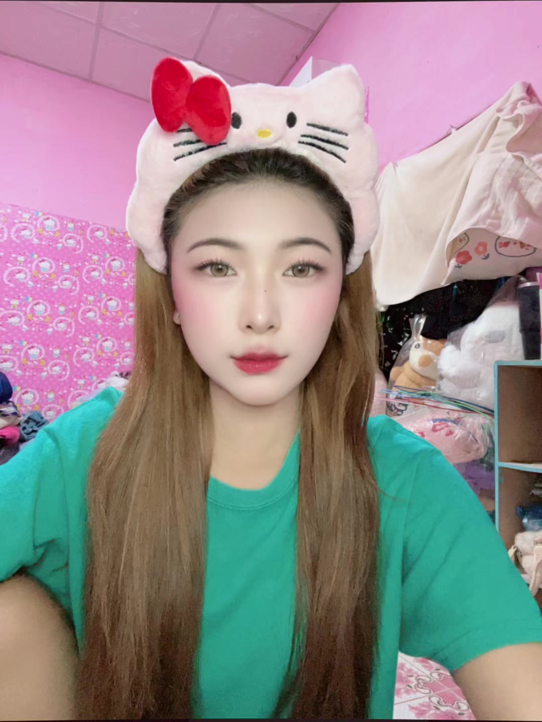 @โดนัทยังมีรู❤️🍩