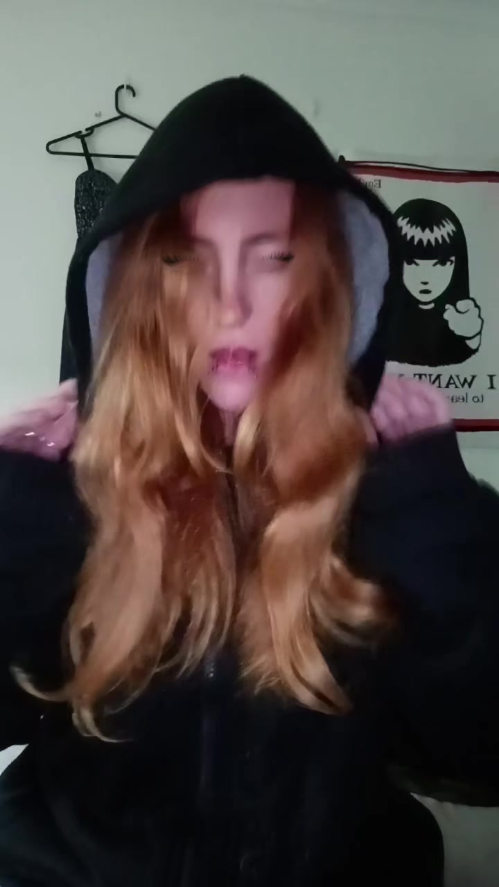 @Lilsparkledevil