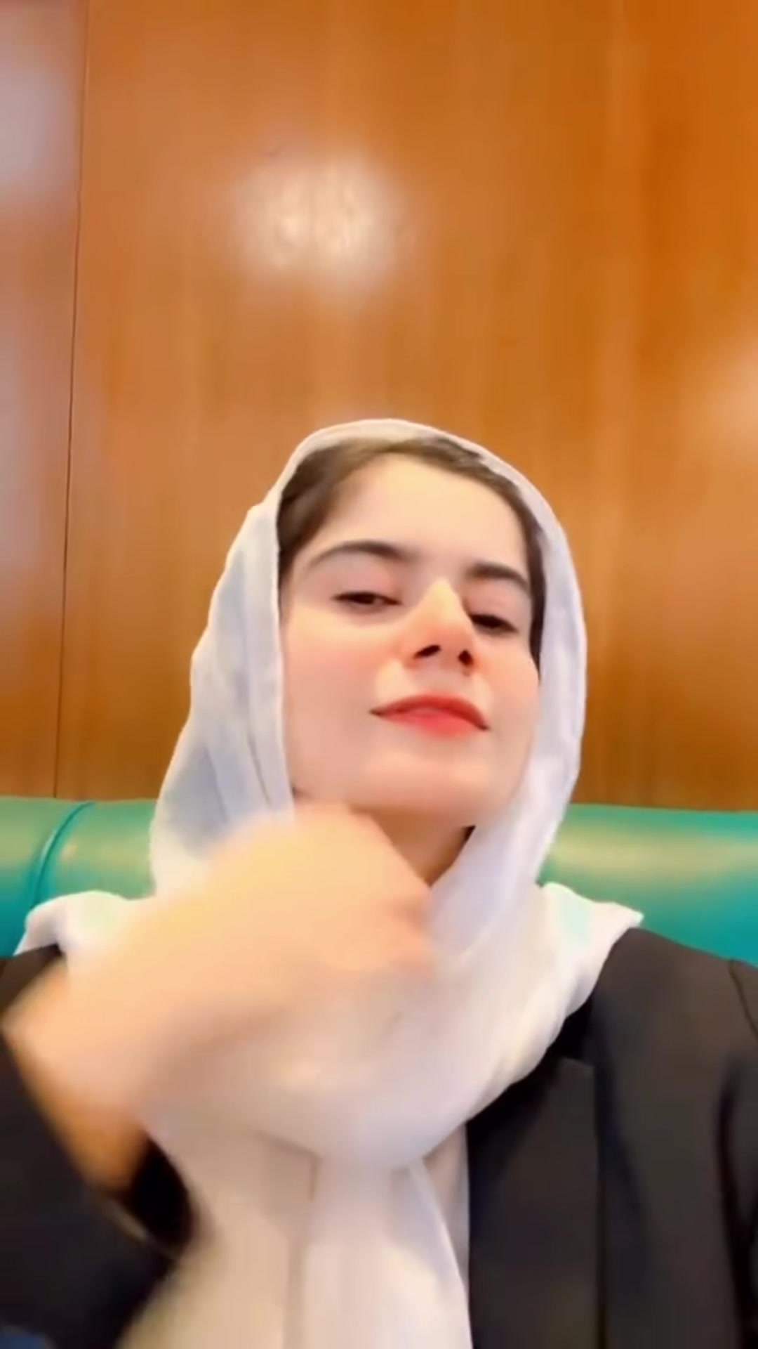 @انعم