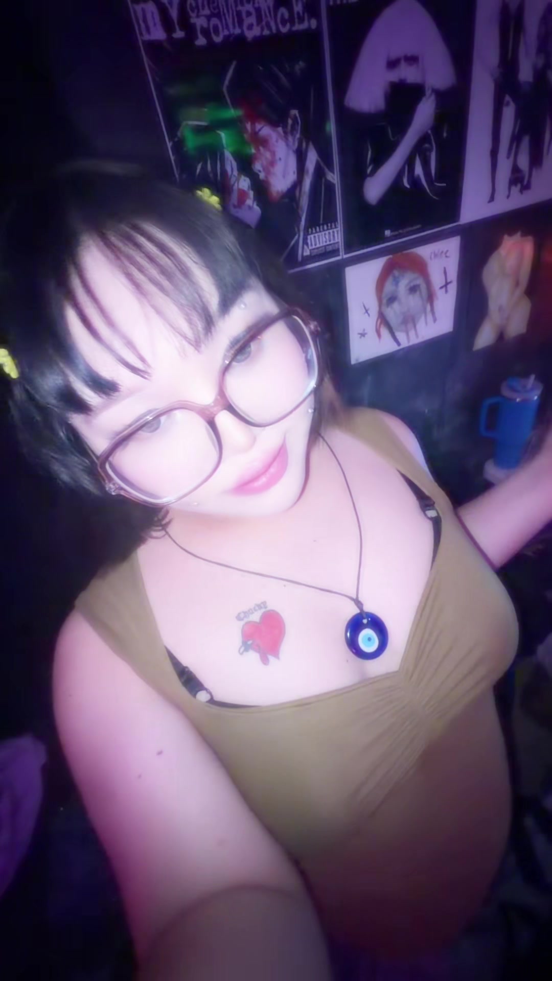@𝙘𝙝𝙡𝙤𝙚 𝙠𝙚𝙣𝙙𝙞 🖤🇻🇳