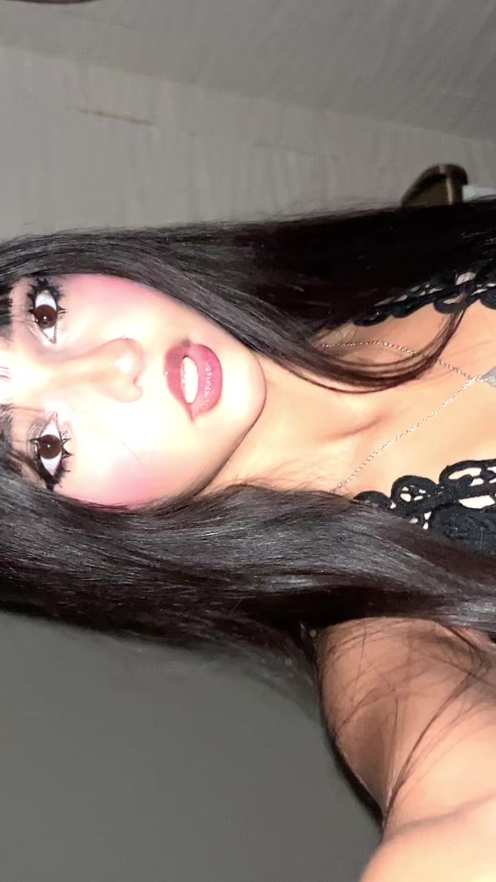 @🐚