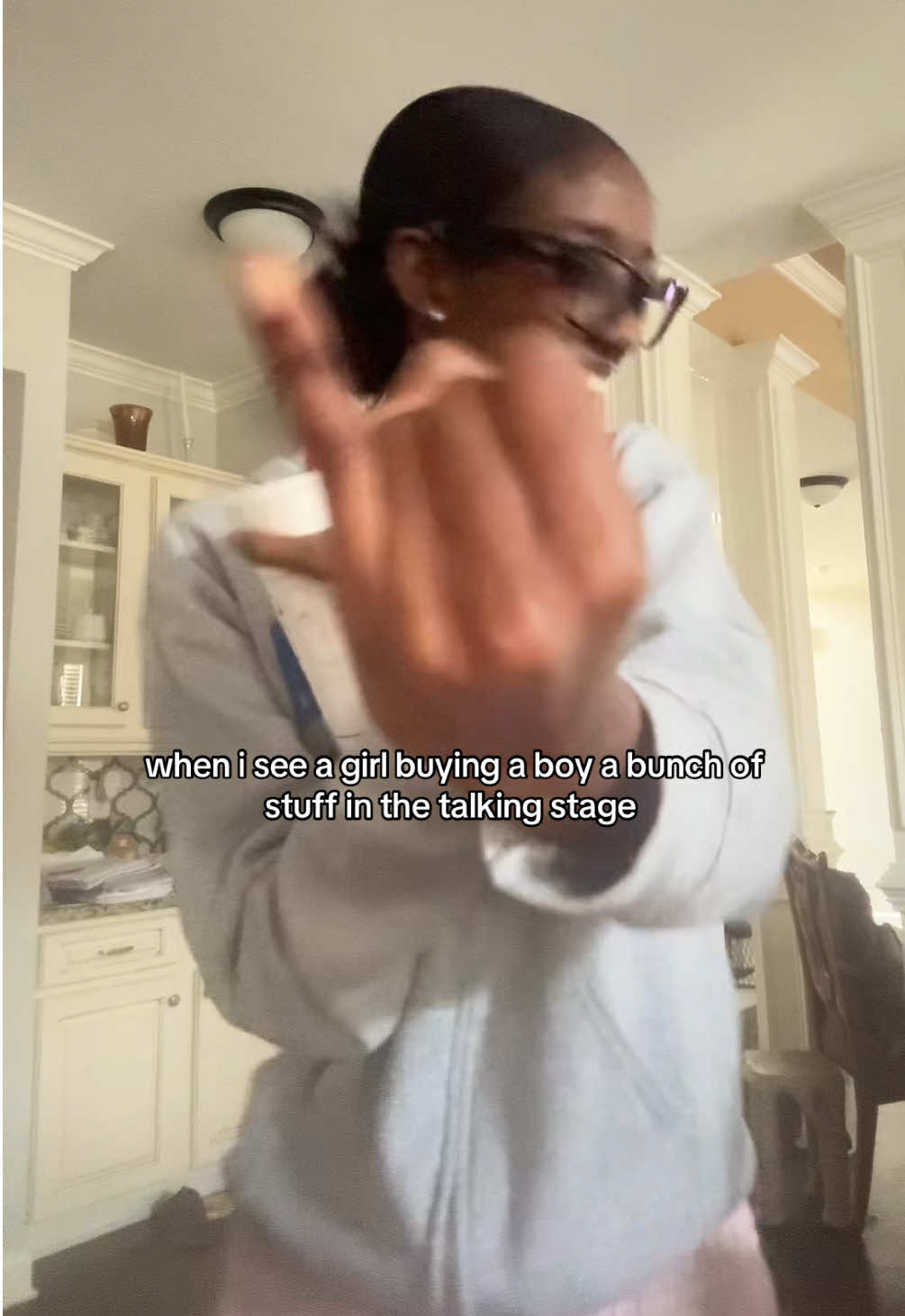 @￶