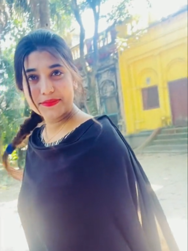 @QueenGirl🌸Anamika