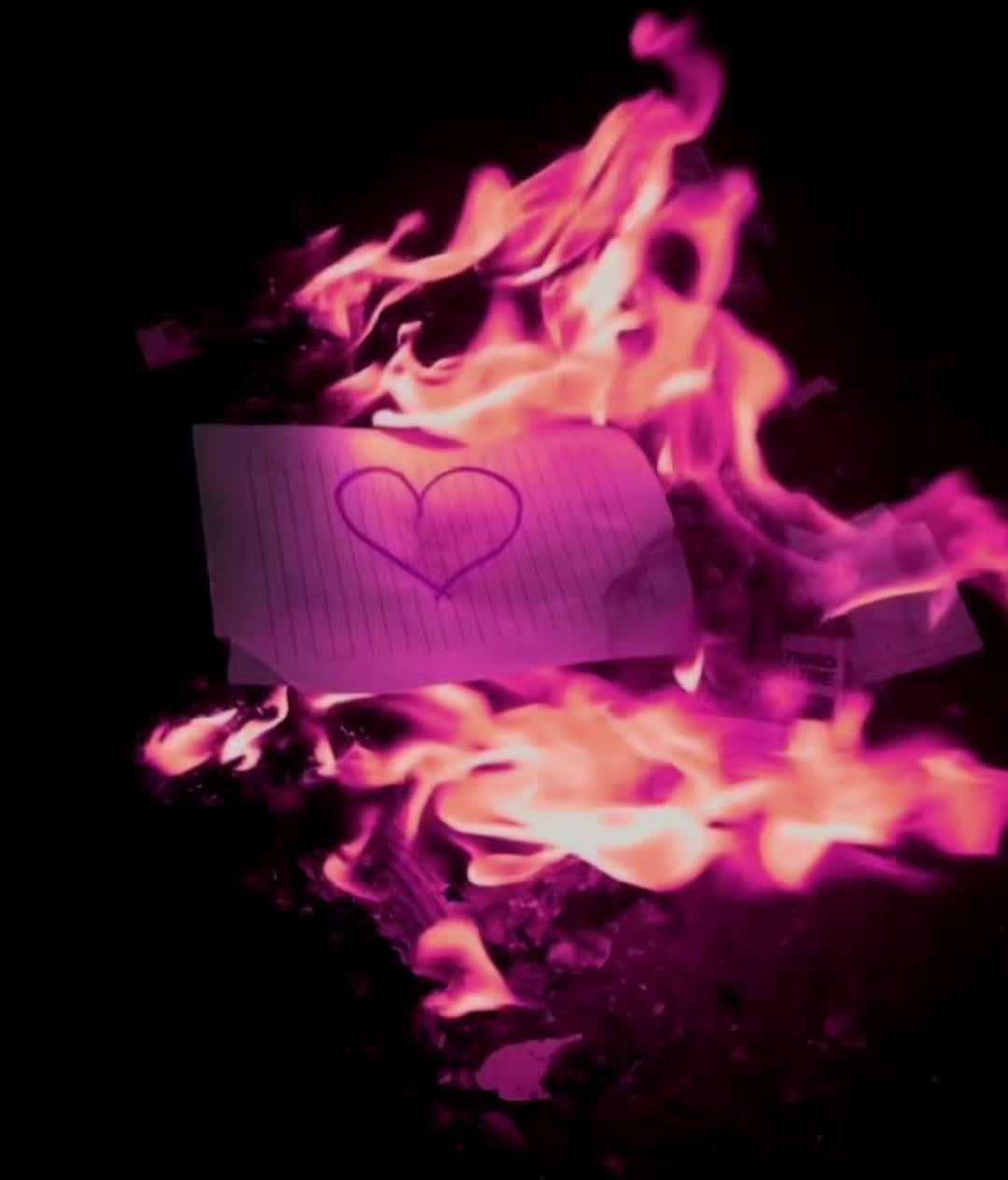 @𝔎&real;&image;𝔖𝔗𝔄 𝔖𝔎𝔜𝔈♡➶