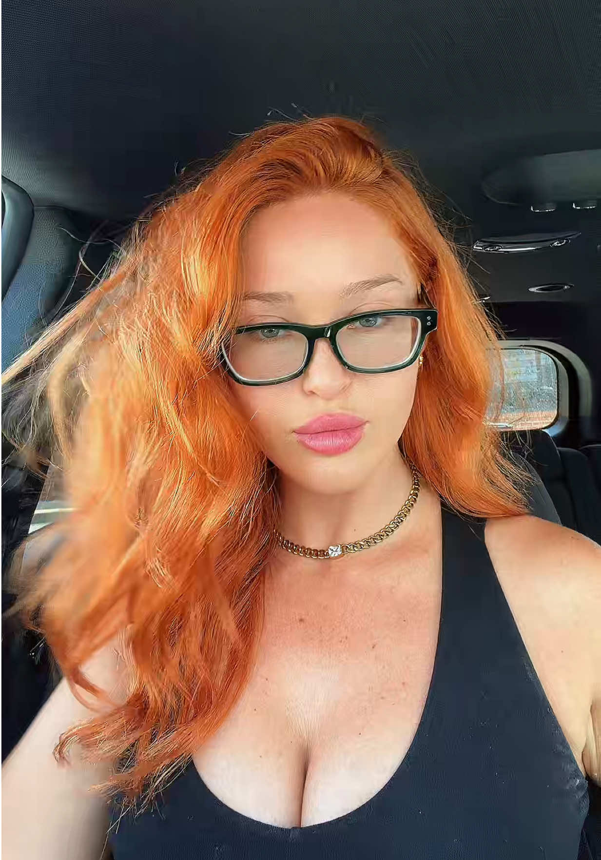 @Elley Duhé