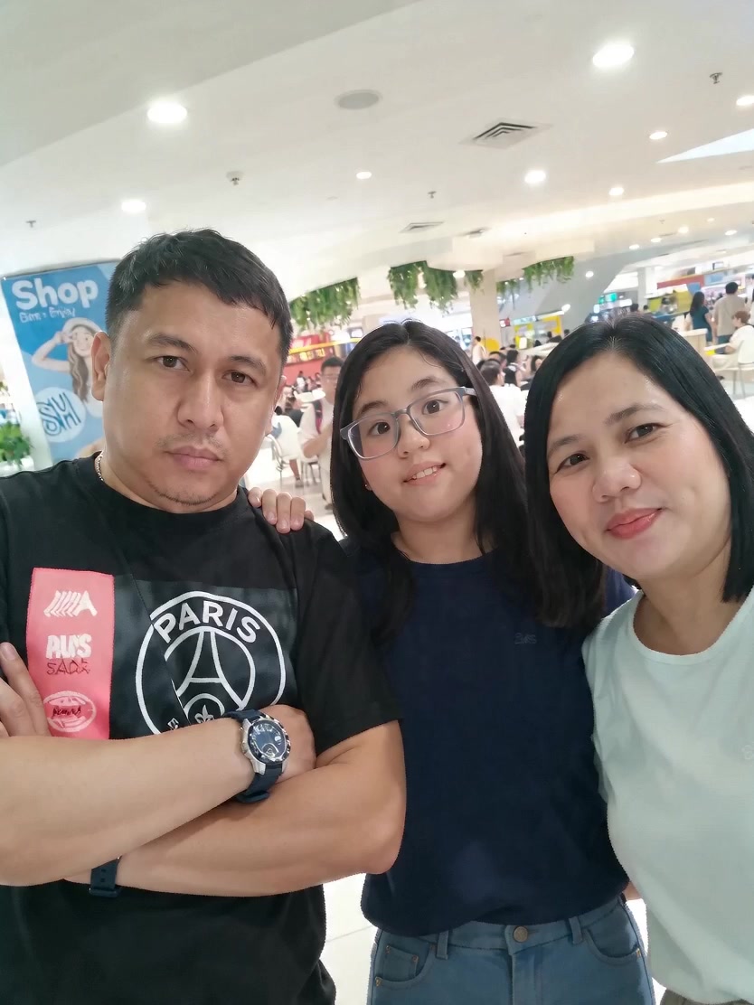 @momshie_ghie