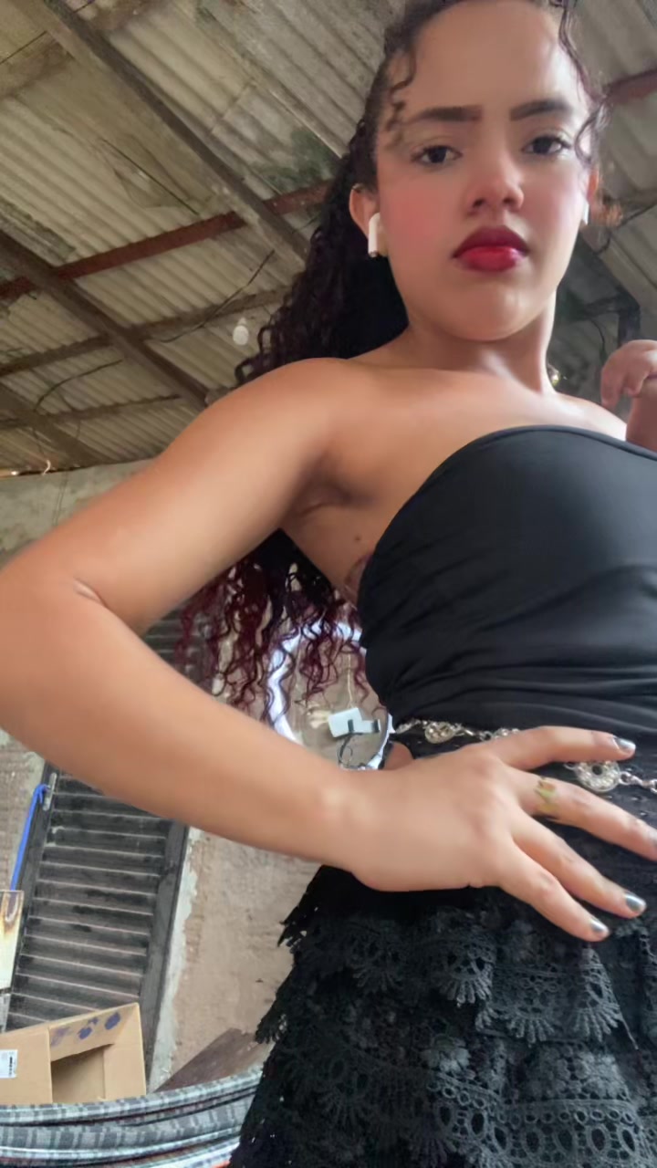 @Monica_shooow