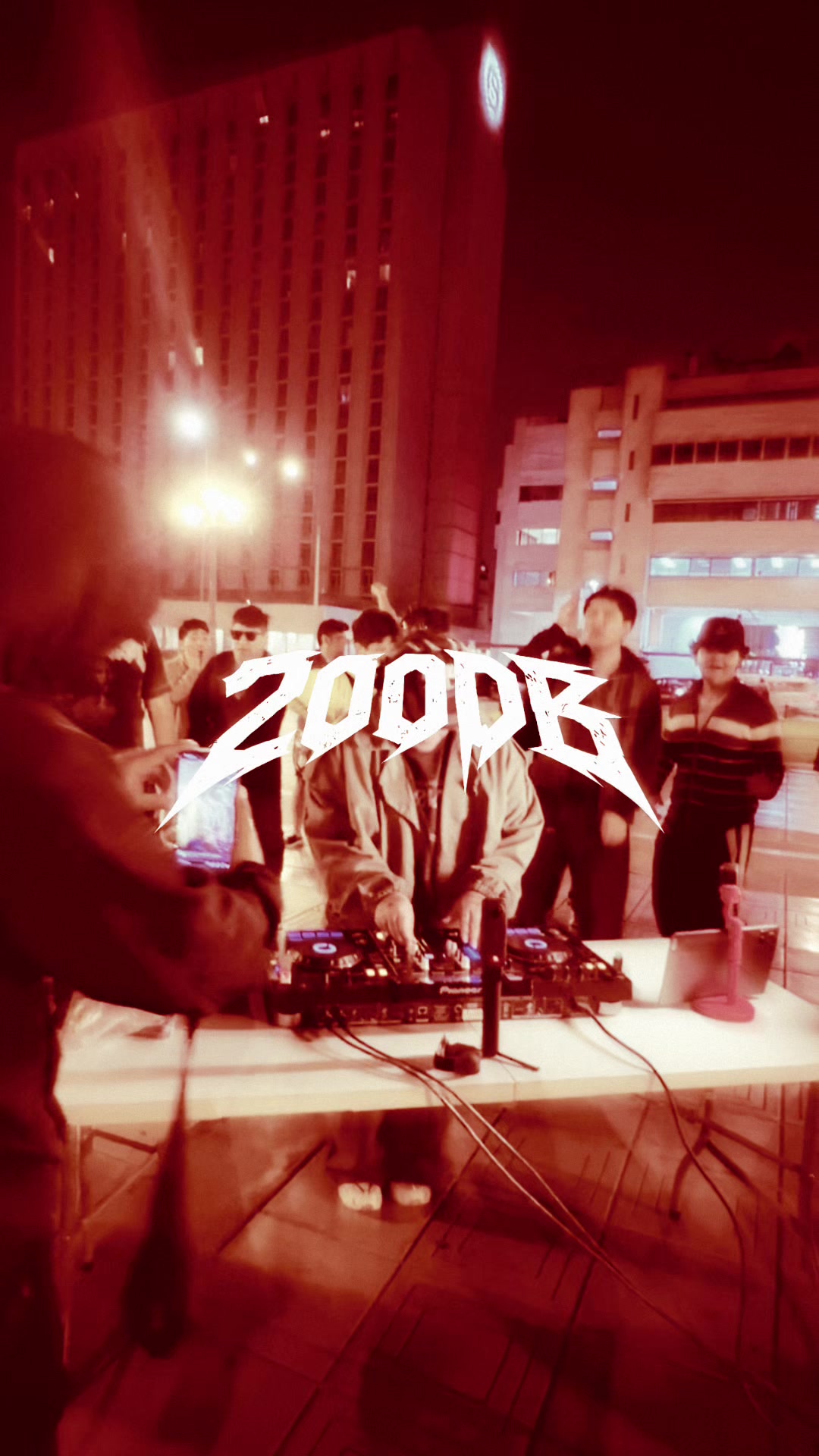 @200DB