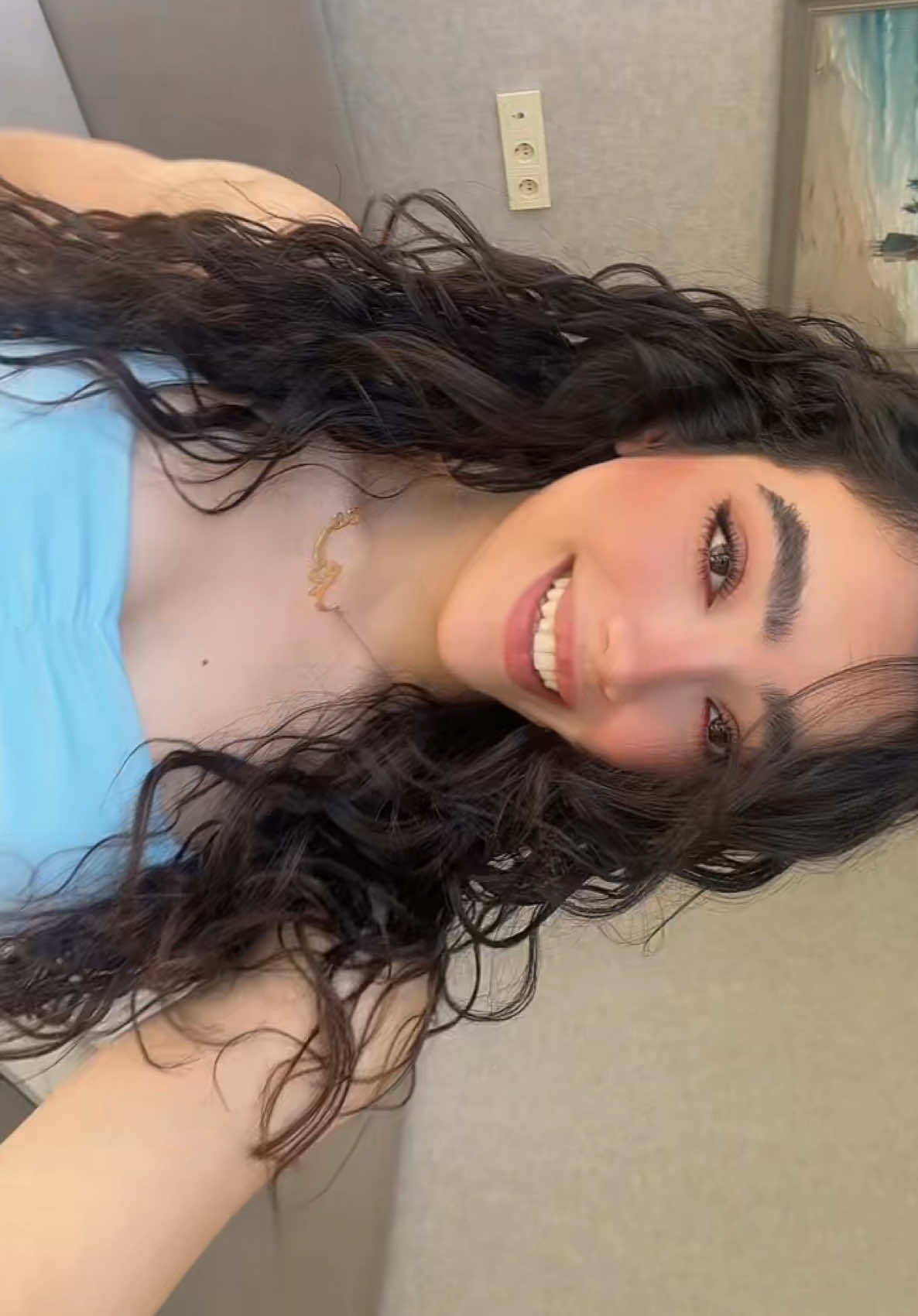 @Mahtabalborzi