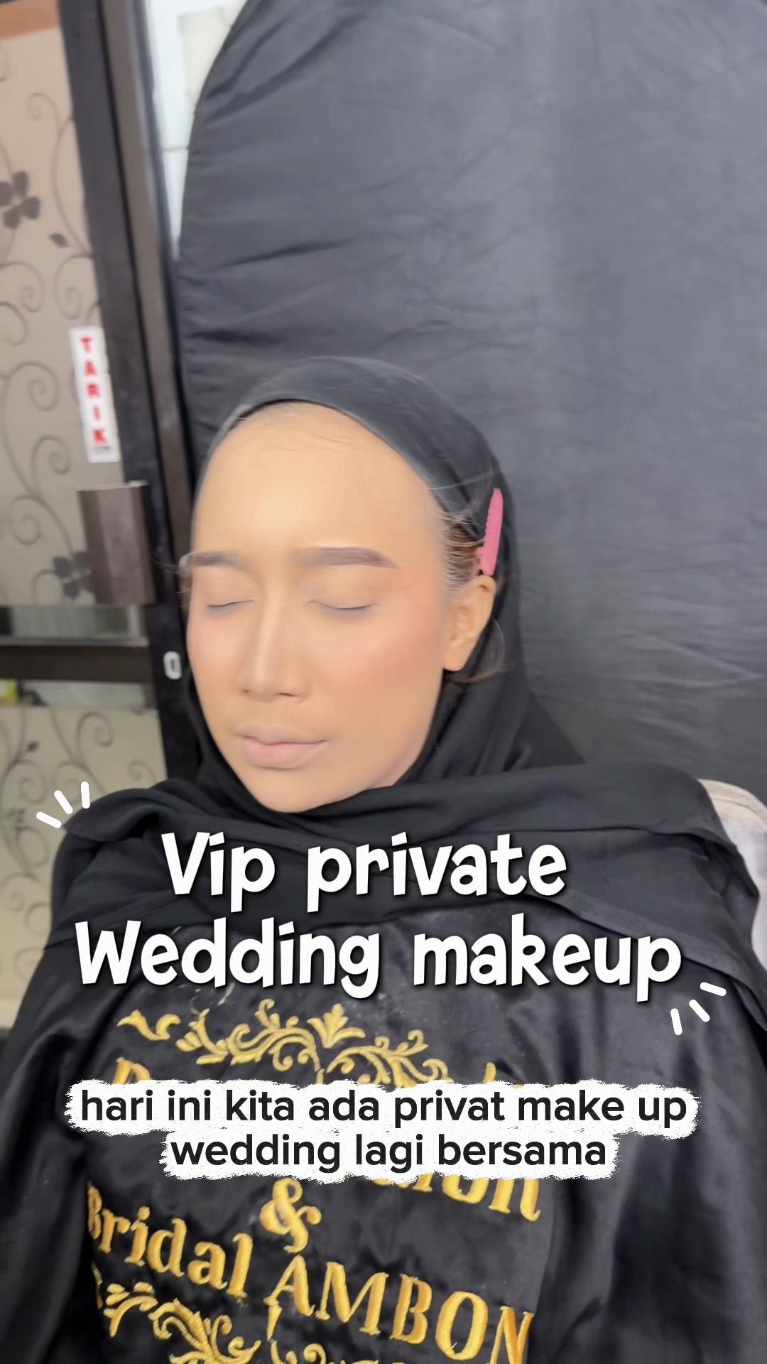 @DEBHYSALONAMBON