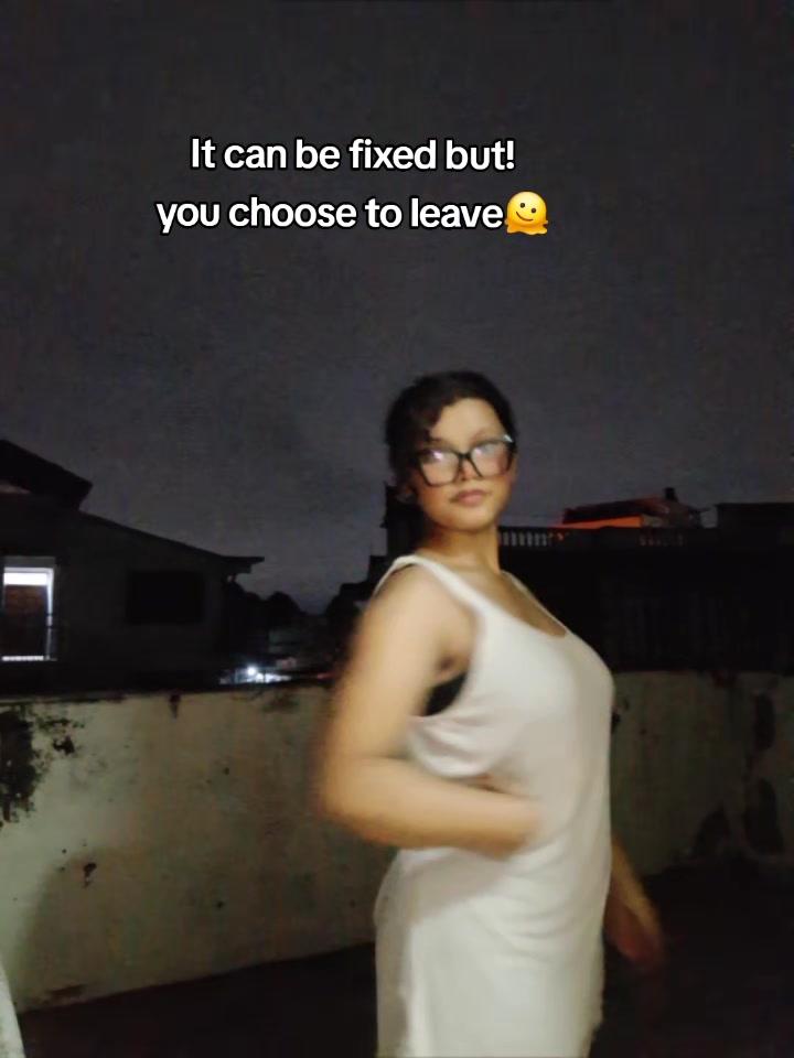 @Emmaisbackš
