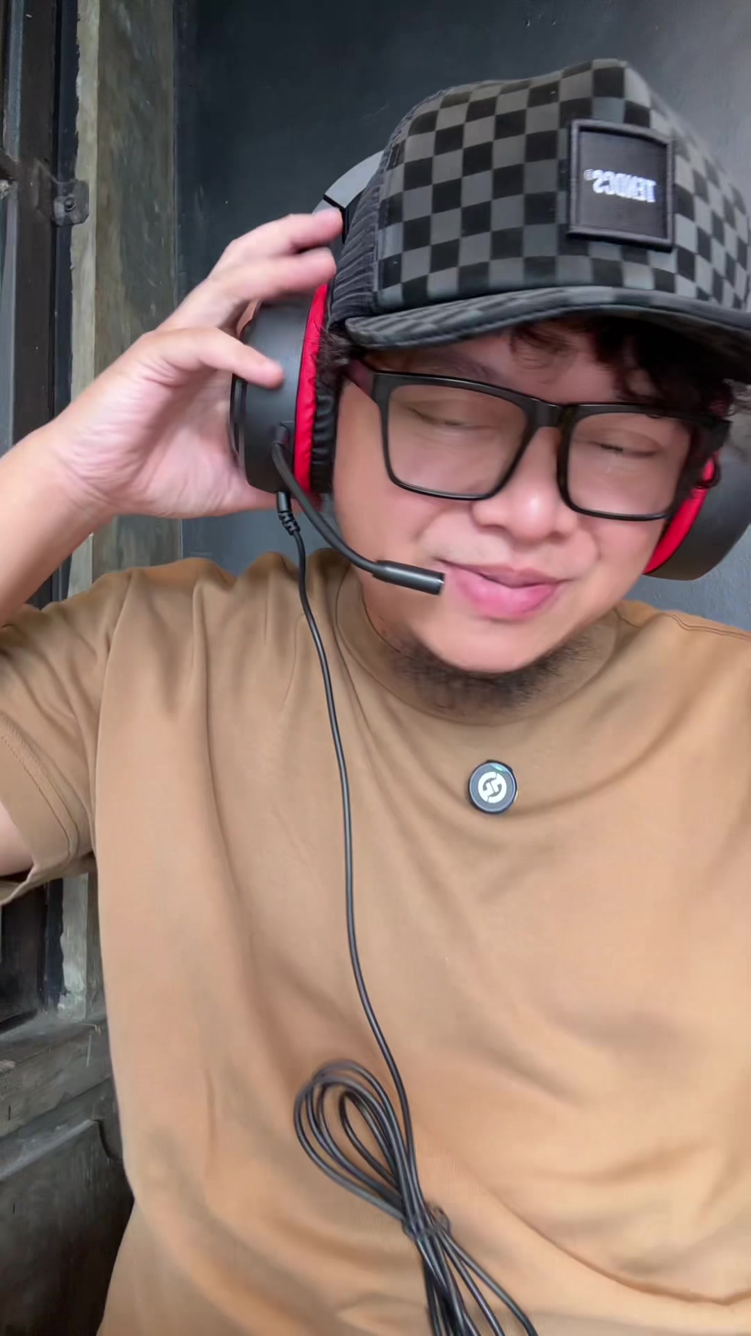 @Sb1m