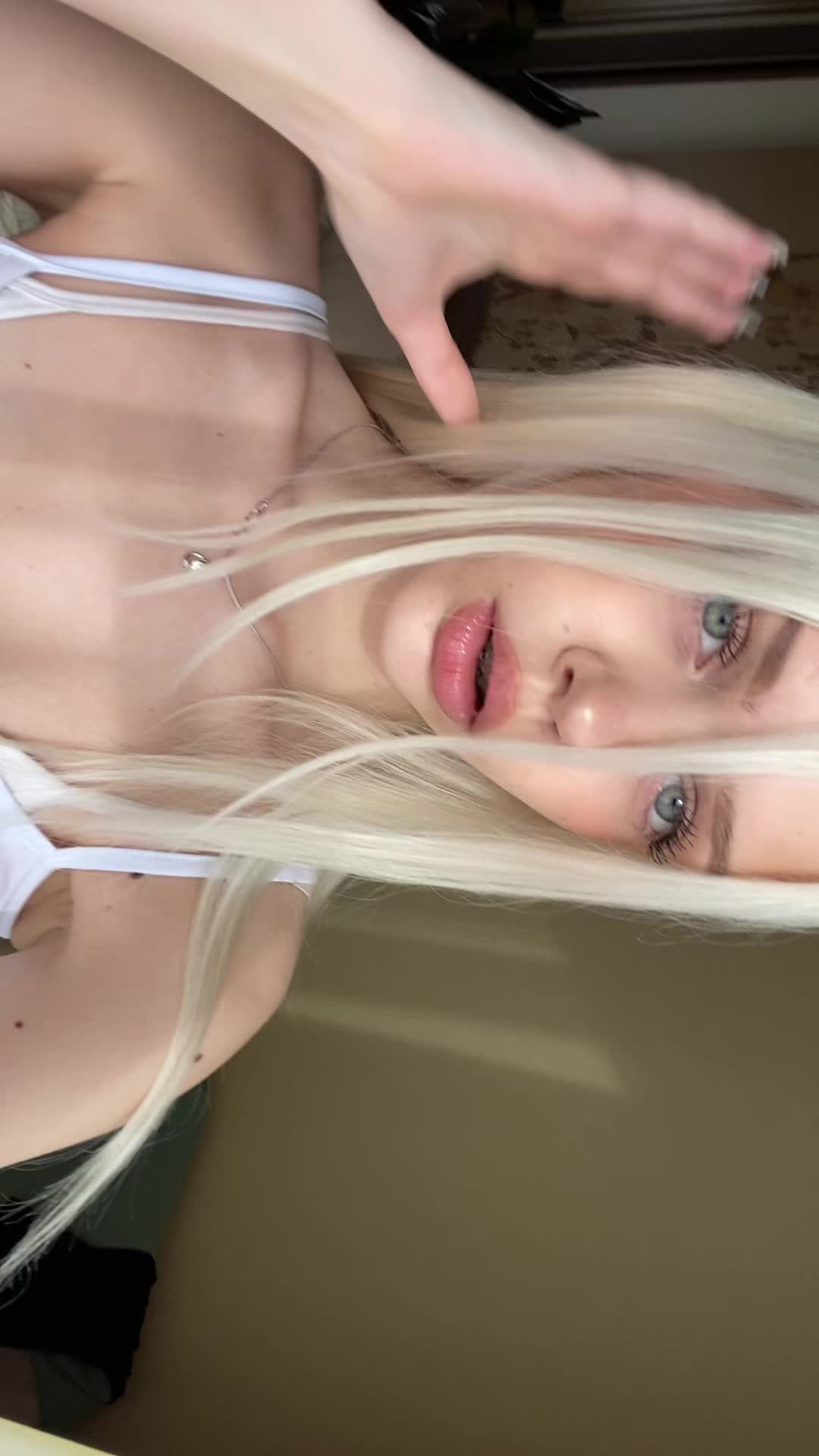 @💋