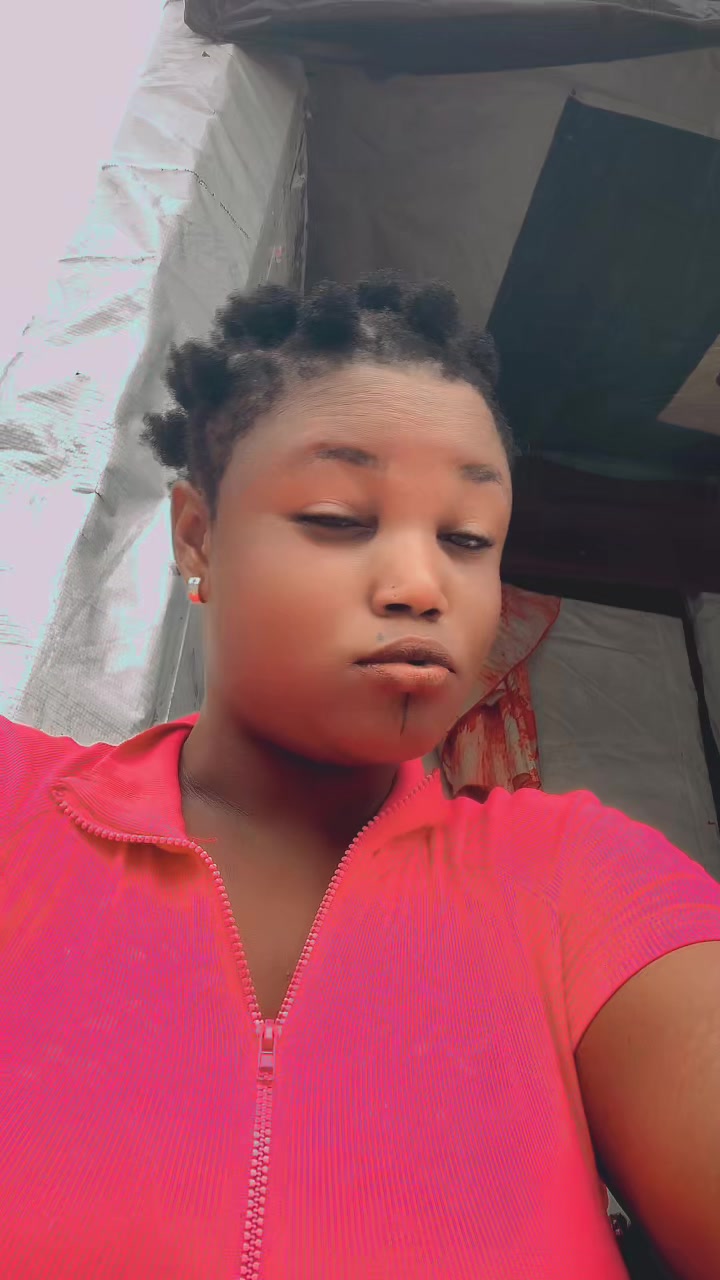 @Anikeade💕💕🥹