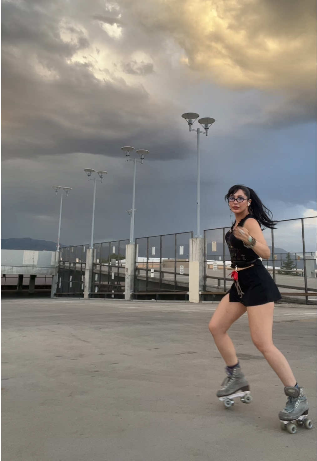 @Jada - Roller Dance Burlesque