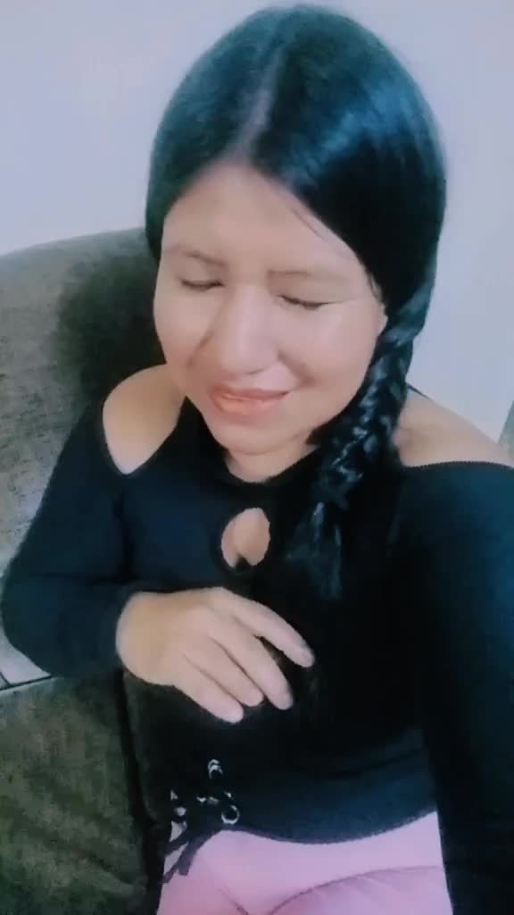 @⚓⚓Maria Morales💀👿🐾🐫💛🌽