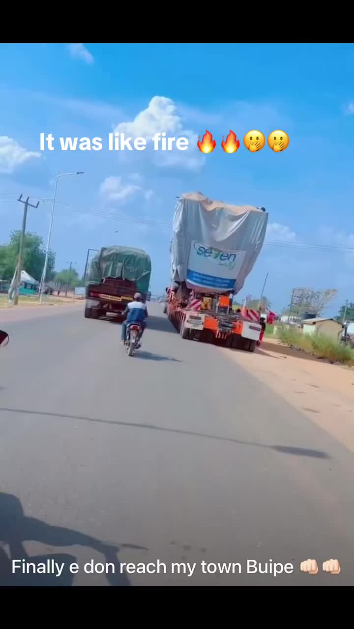 @She&rsquo;s&ensp;KHADI ❤️🧕🏻