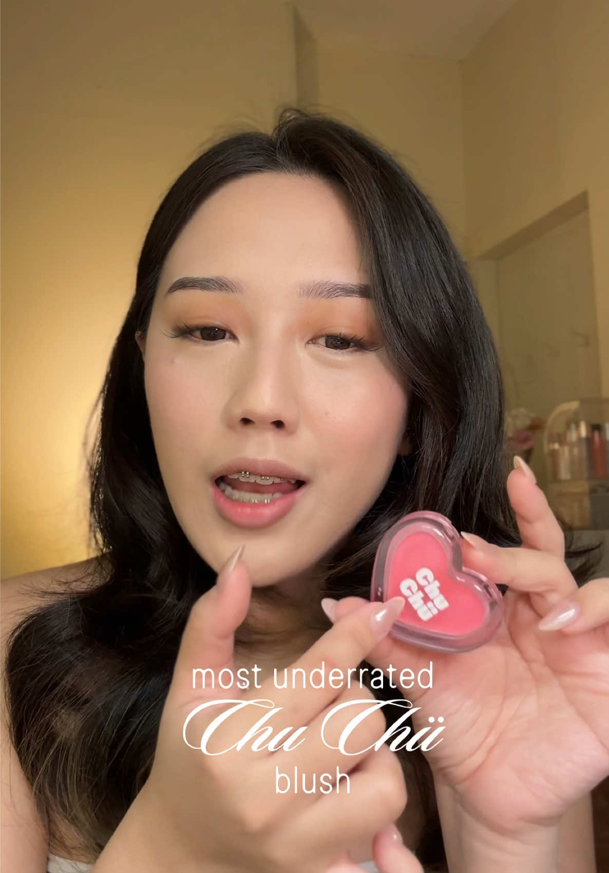 @jam 🧃 l  makeup enjoyer