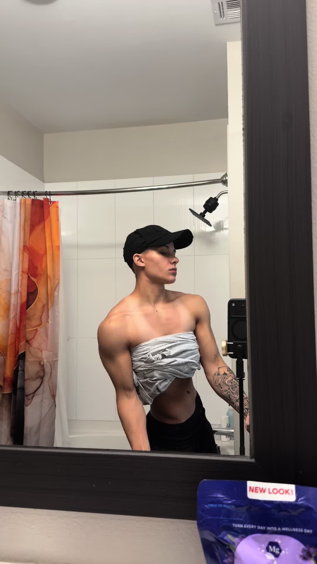 @lynleylifts