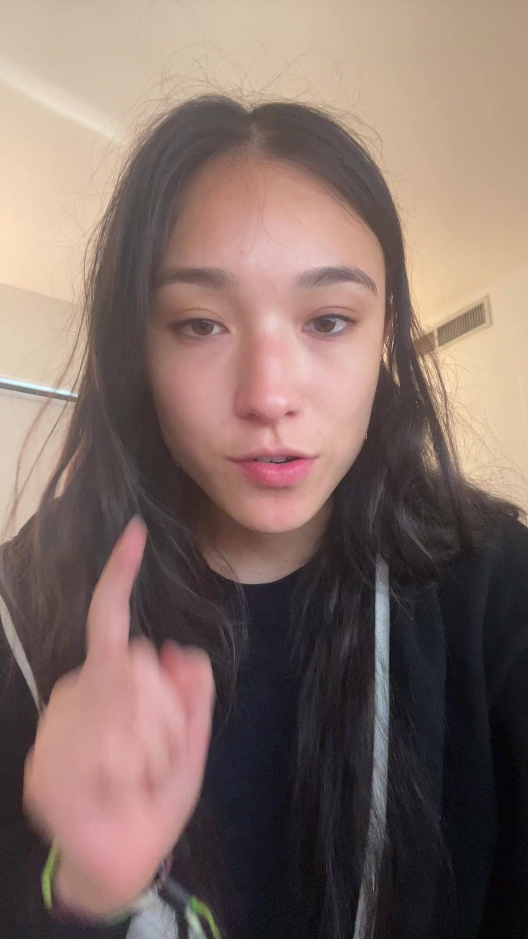 @Victoria