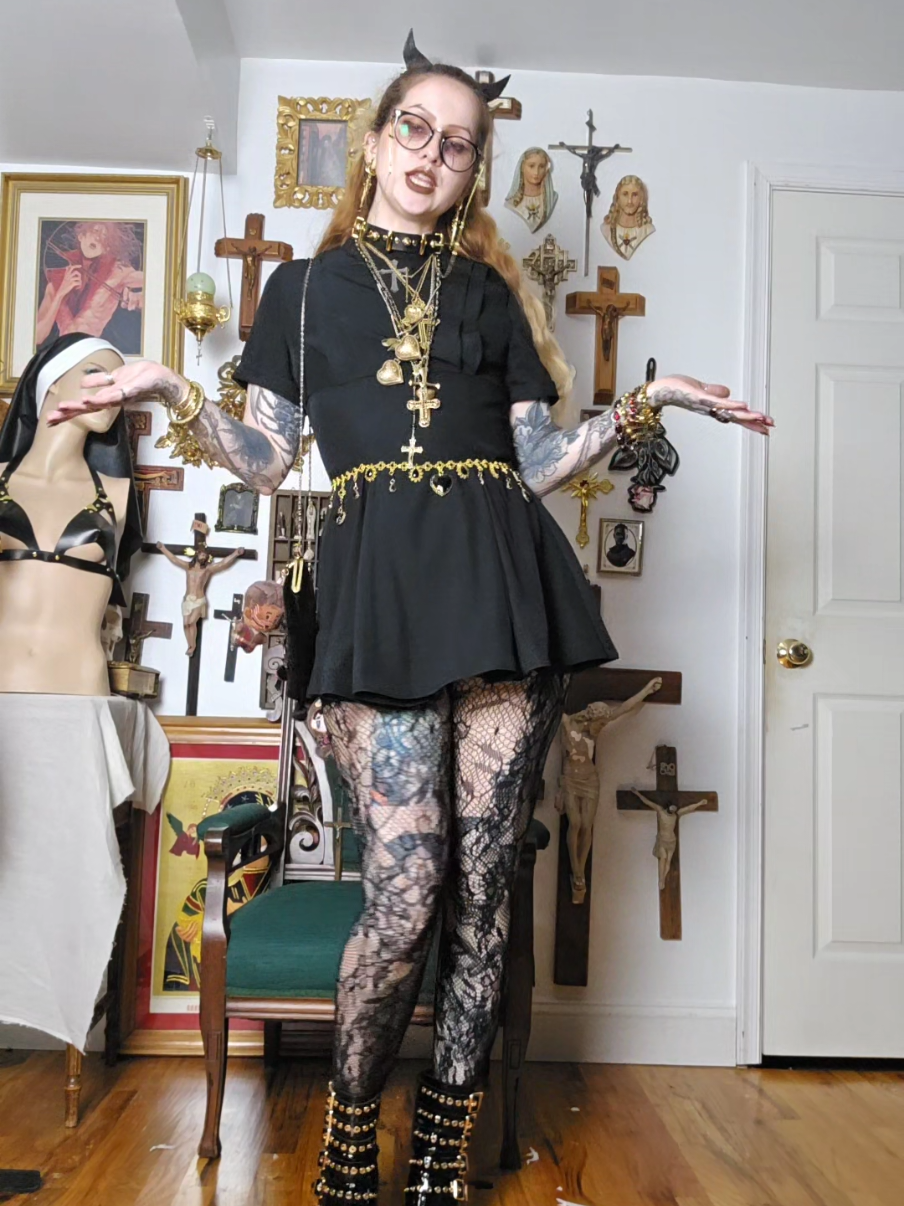 @Femme Death