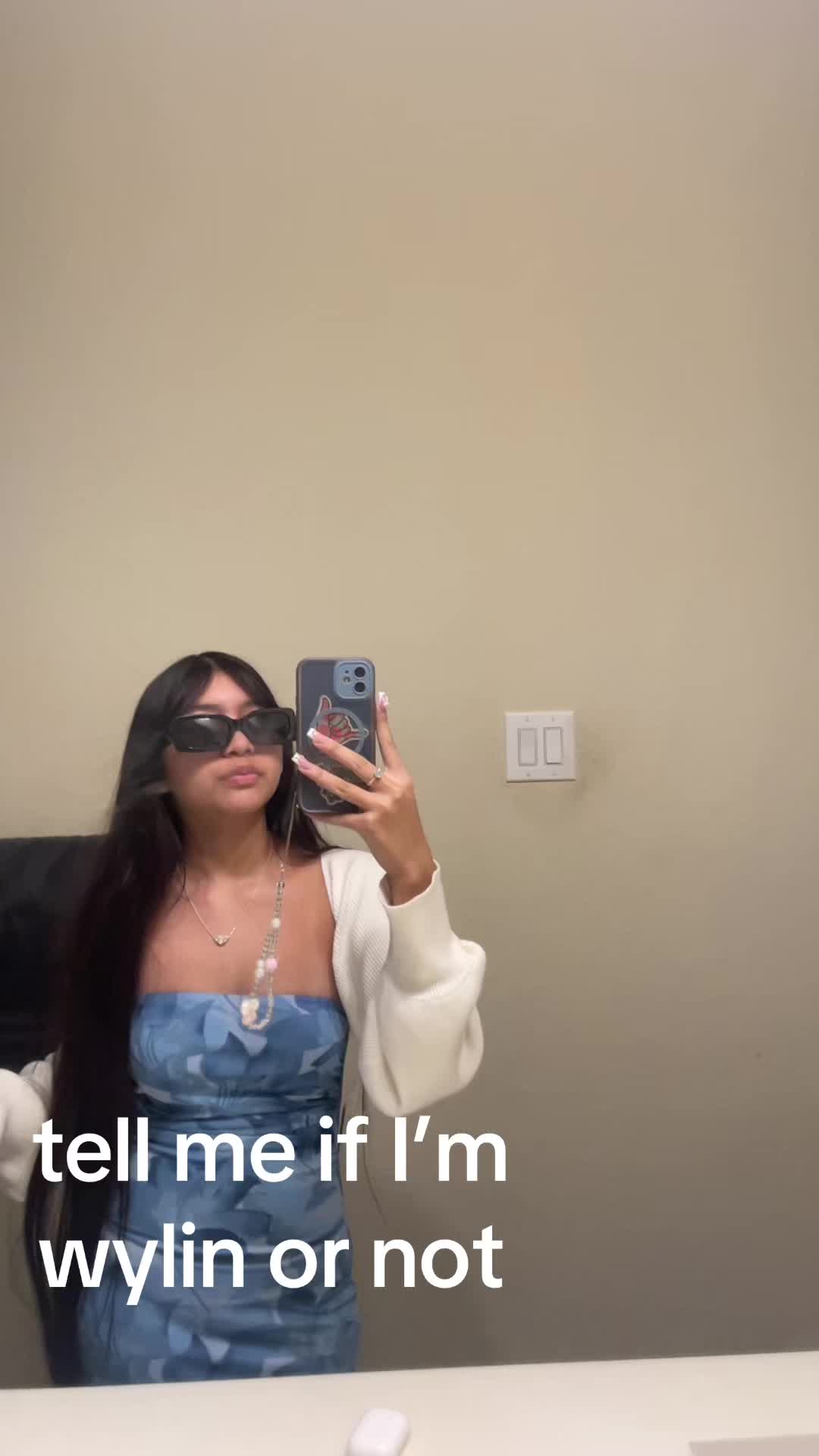 @danielcaesarsbigtoe