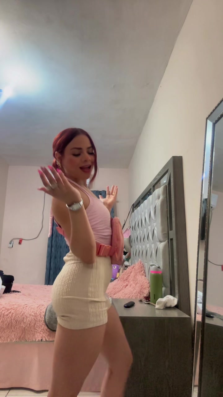 @Samantha🦦