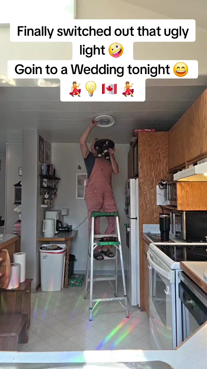 @🇨🇦  jeanmoores 🇨🇦 💃 ❤️ 🥰