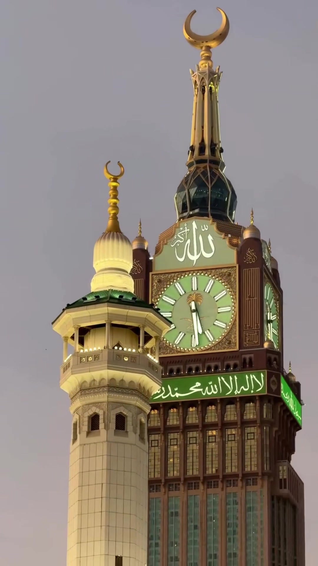@✨HAYAT KHAN✨
