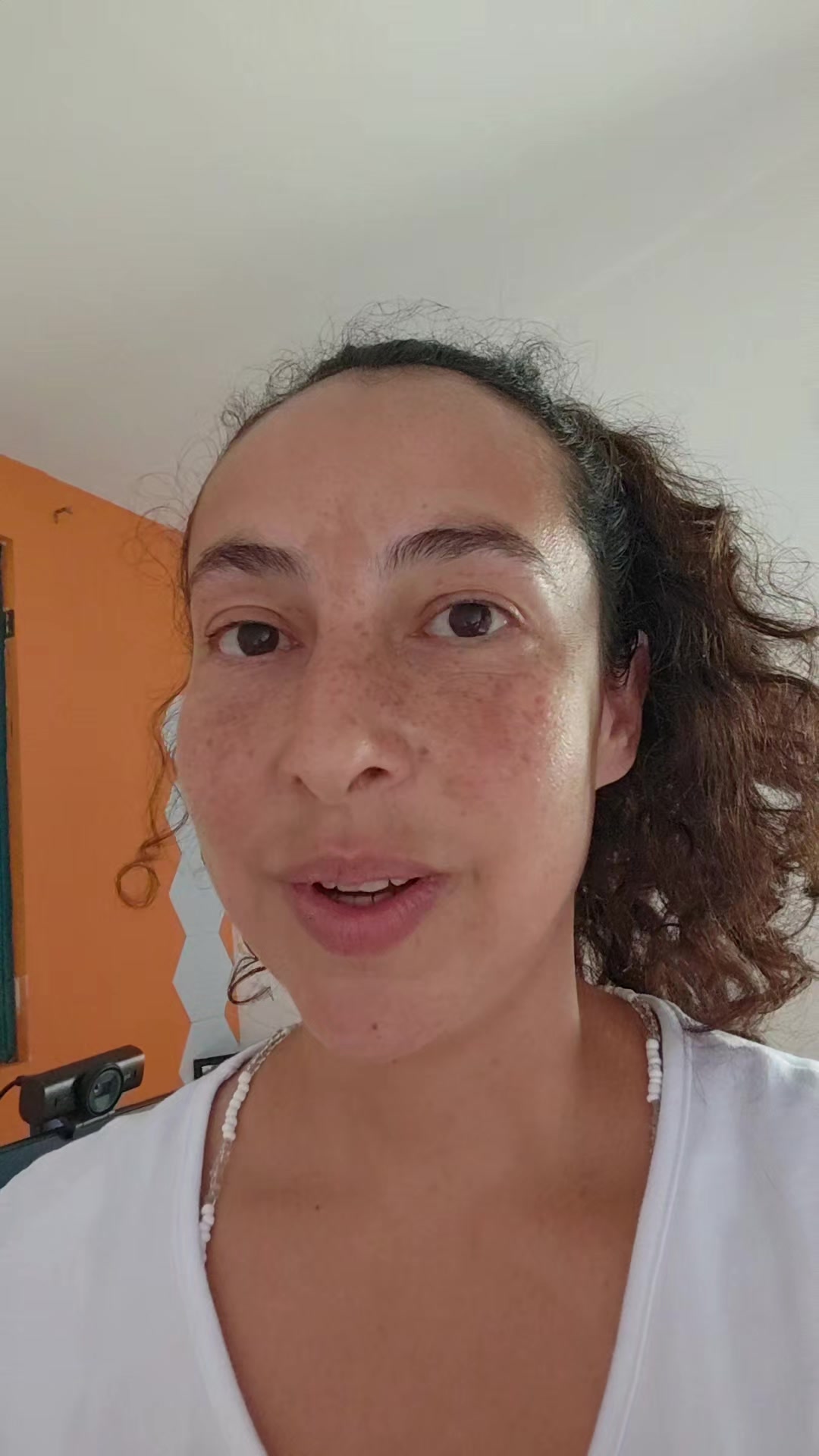 @Julia Castillo