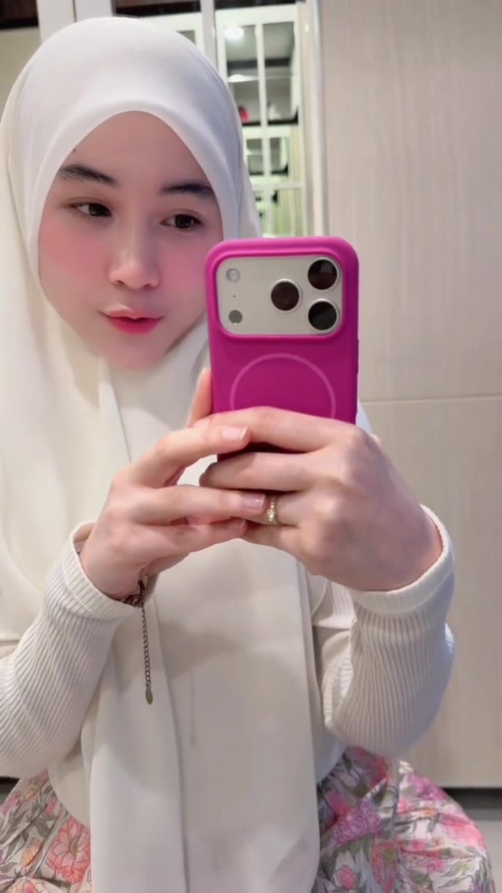 @Dira🐣✌🏻