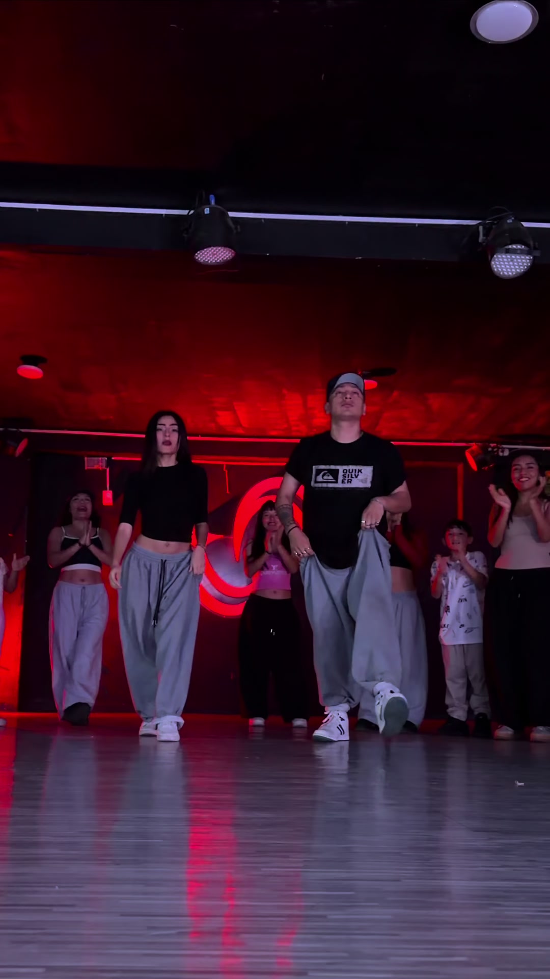@X FORCE - ESCUELA DE BAILE