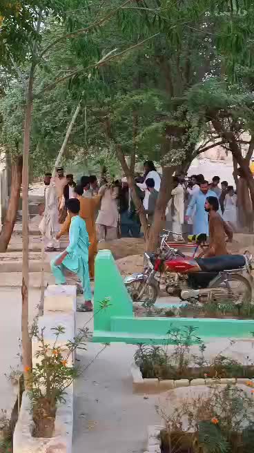 @منىب غورى بھکر والا
